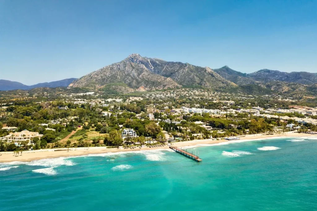 lmagen aerea de la milla de oro de Marbella